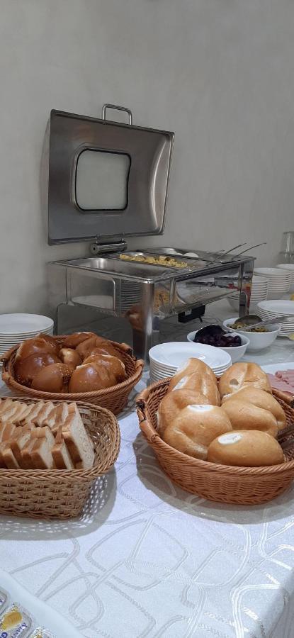 Swan Hotel Lima Luaran gambar