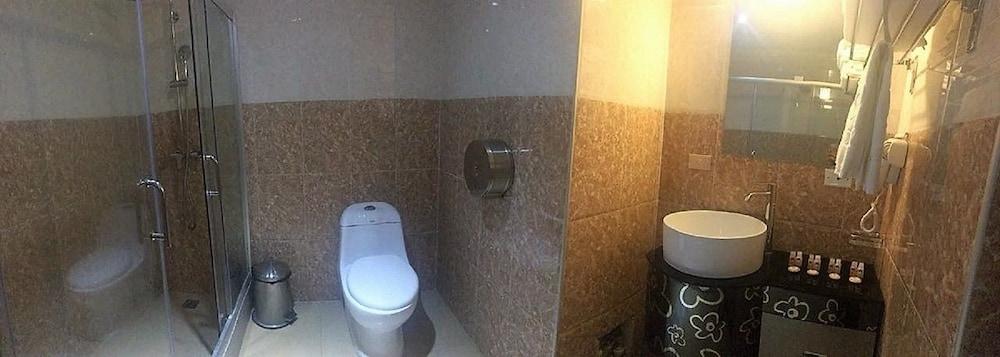 Swan Hotel Lima Luaran gambar